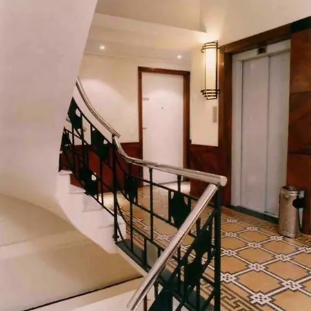 Residencial Com Servicos 45 Metros Decorado Com Sala, Suite, Cozinha Quadra Da Praia De Copacabana Rio de Janeiro Exterior photo