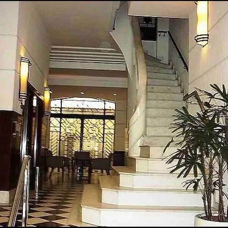 Residencial Com Servicos 45 Metros Decorado Com Sala, Suite, Cozinha Quadra Da Praia De Copacabana Rio de Janeiro Exterior photo