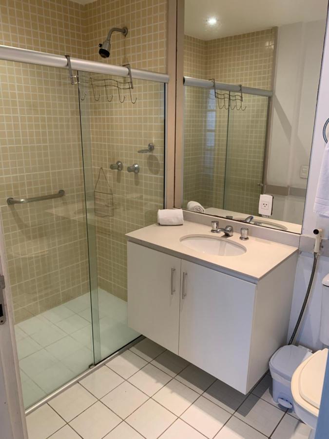 Residencial Com Servicos 45 Metros Decorado Com Sala, Suite, Cozinha Quadra Da De Copacabana Rio de Janeiro